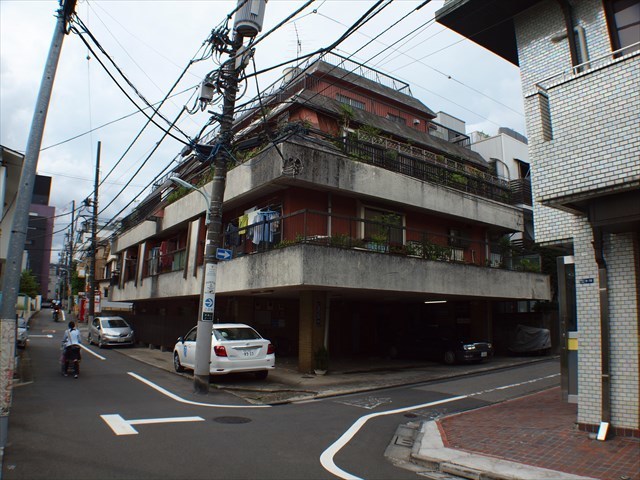 南青マンションズ